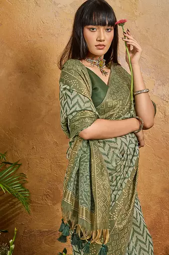 Weaving handloom viscose cotton green saree