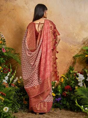 Weaving handloom viscose cotton red saree 3