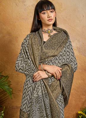 Weaving handloom viscose cotton black saree 4