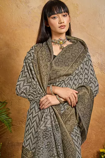 Weaving handloom viscose cotton black saree