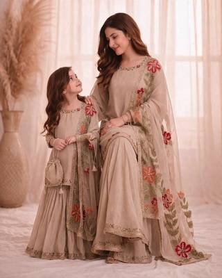Designer party wear heavy silk mother daughter top sharara & dupatta set 2