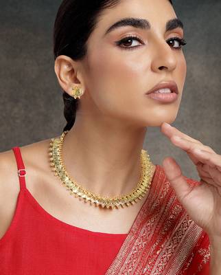 Aheli south indian traditional bridal short maharani coin necklace earrings jewellery sets 2