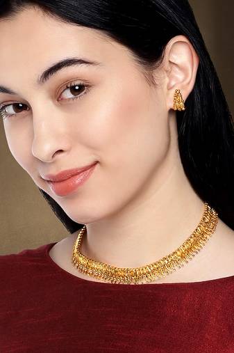 Aheli Traditional Choker Necklace Earring Jewellery Set