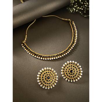 Aheli black choker necklace earring bridal jewellery set 1