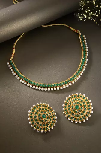 Aheli green choker necklace earring bridal jewellery set