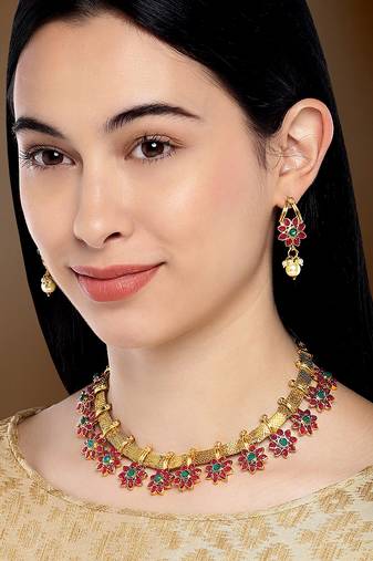 Aheli traditional flower shape kundan fashion necklace earring set