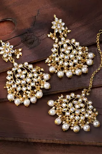 Aheli traditional kundan pearl wedding chandbali earrings with maang tikka jewellery set for women