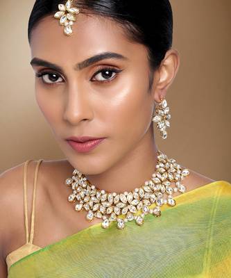 Aheli white crystal necklace earring maang tikka traditional jewellery set 2