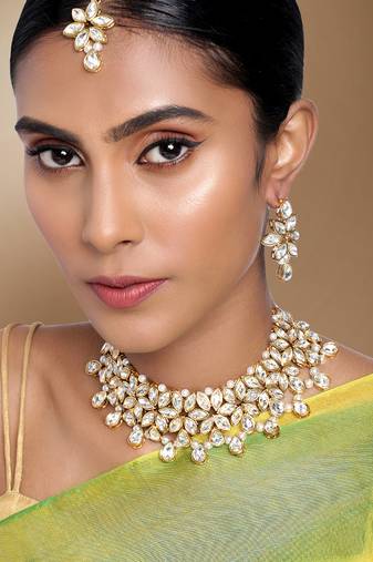 Aheli white crystal necklace earring maang tikka traditional jewellery set