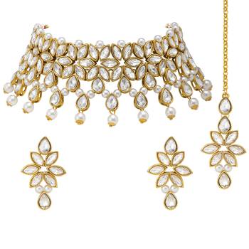 Aheli white crystal necklace earring maang tikka traditional jewellery set 3