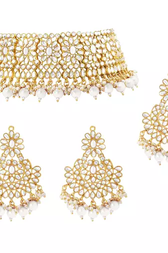 Aheli kundan studded choker necklace earrings & maang tikka set wedding jewellery set