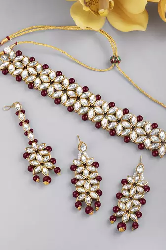 Aheli traditional maroon kundan pearl bridal choker necklace jewellery set with earring maang tikka
