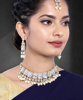Aheli traditional kundan choker necklace with earring maang tikka jewellery set 2