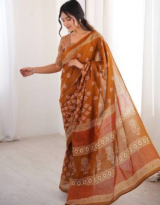 Musterd bloue piece with cotton printed saree 2