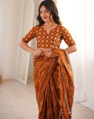 Musterd bloue piece with cotton printed saree 4