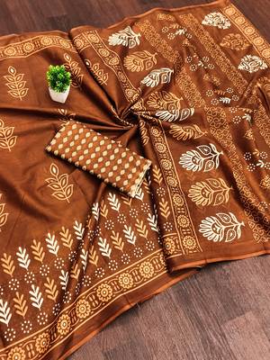 Musterd bloue piece with cotton printed saree 5