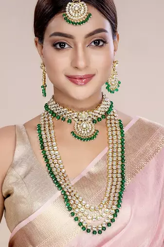 Aheli kundan bridal long necklace choker earrings maangtikka jewellery set for women