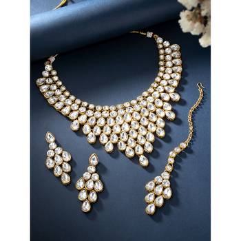 Aheli kundan choker necklace with earring maang tikka traditional jewellery set 2