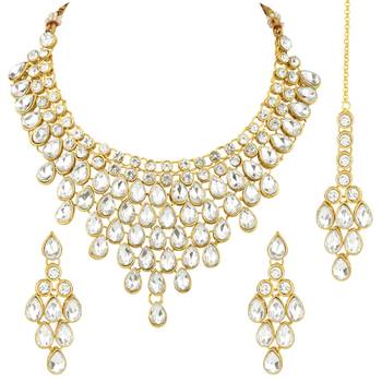 Aheli kundan choker necklace with earring maang tikka traditional jewellery set 3