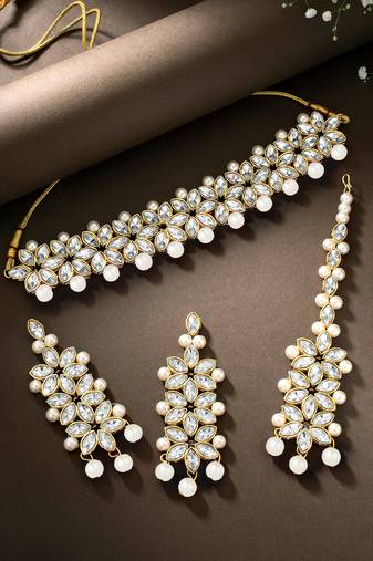Aheli indian traditional kundan white pearl wedding bridal choker necklace with earring maang tikka