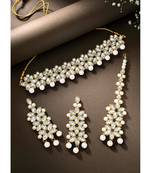 Aheli indian traditional kundan white pearl wedding bridal choker necklace with earring maang tikka