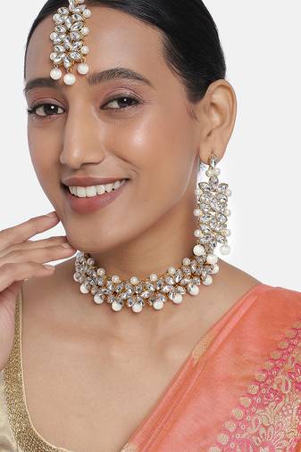 Aheli indian traditional kundan white pearl wedding bridal choker necklace with earring maang tikka
