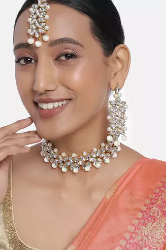 Aheli indian traditional kundan white pearl wedding bridal choker necklace with earring maang tikka
