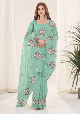 Blue embroidered blouse with embroidered saree 5