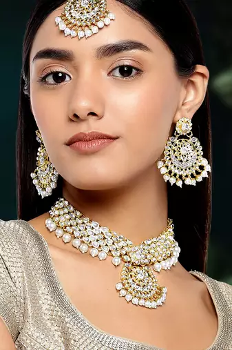 Aheli indian traditional white kundan bead choker necklace with earring mangtikka jewellery set