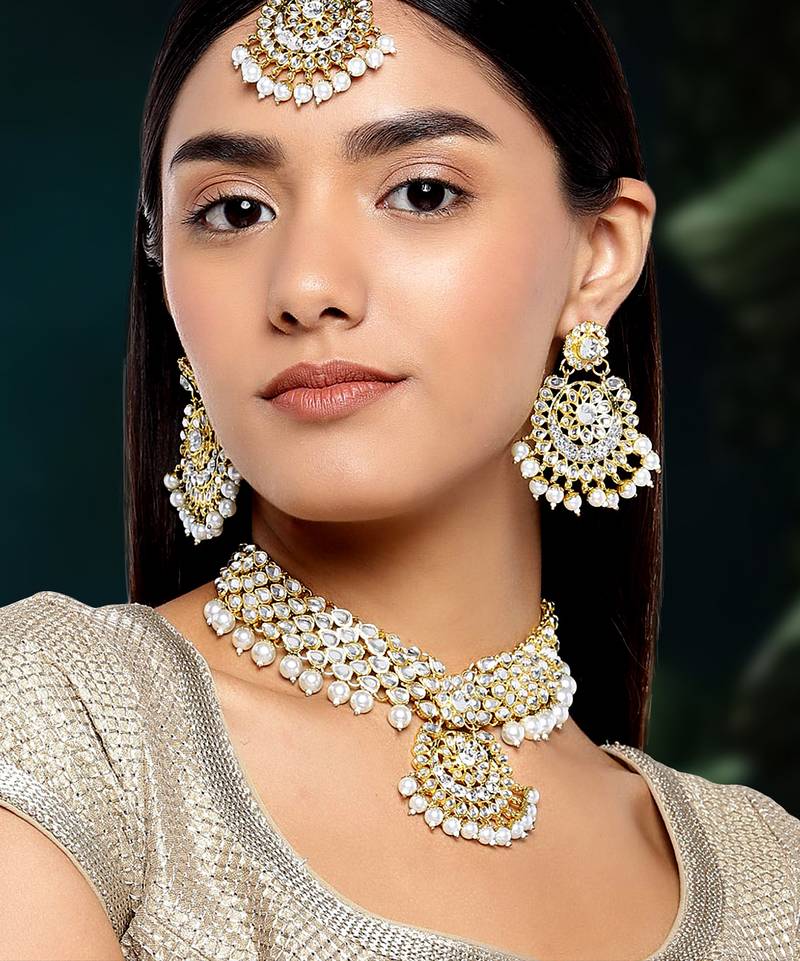 Aheli indian traditional white kundan bead choker necklace with earring mangtikka jewellery set