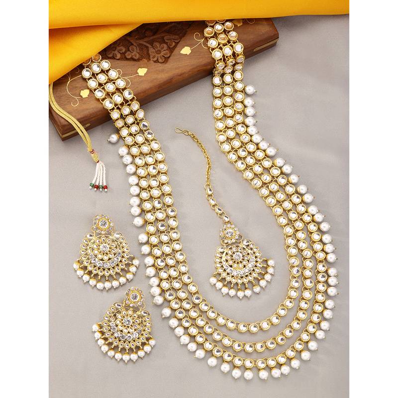 Aheli gold-plated brass and kundan necklace with mangtika & earrings set