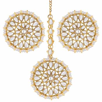 Aheli kundan pearl royal round earring maang tikka set indian traditional jewellery for women 3