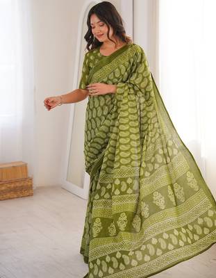Green bloue piece with cotton printed saree 3