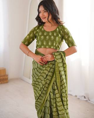 Green bloue piece with cotton printed saree 5
