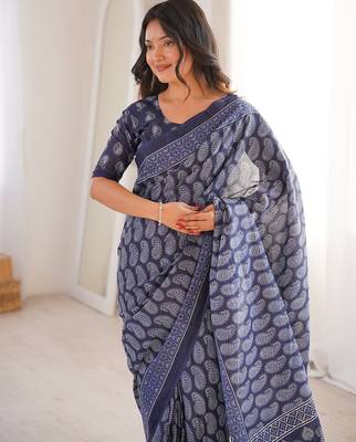 Indigo bloue piece with cotton printed saree 2