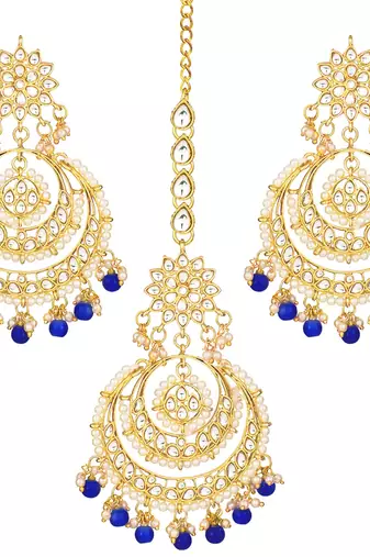 Aheli traditional kundan and pearl maang tikka earring set for women