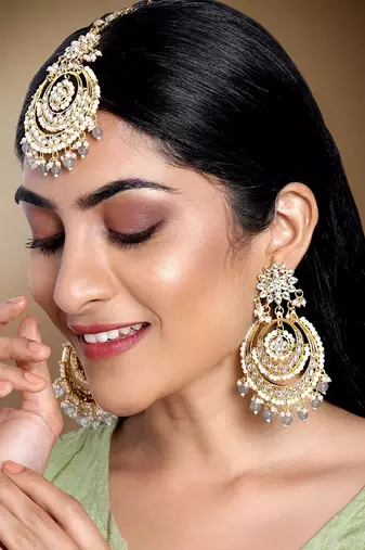 Aheli traditional jewellery kundan pearl maang tikka earring cz set for women