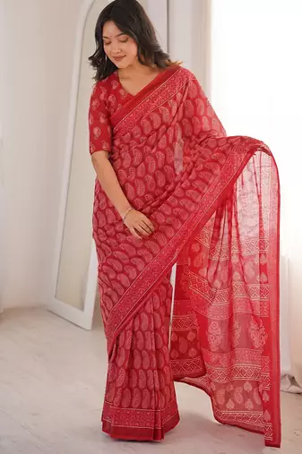 Red bloue piece with cotton printed saree