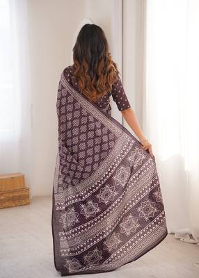 Brown bloue piece with cotton printed saree 4