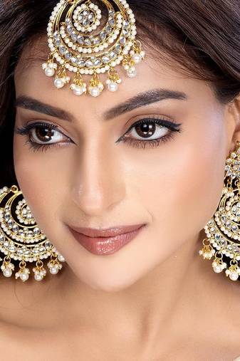 Aheli traditional jewellery kundan pearl studded maang tikka & earring set for women