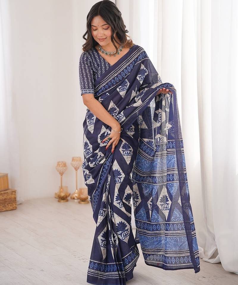 Indigo bloue piece with cotton printed saree