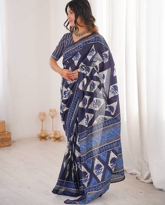 Indigo bloue piece with cotton printed saree 3