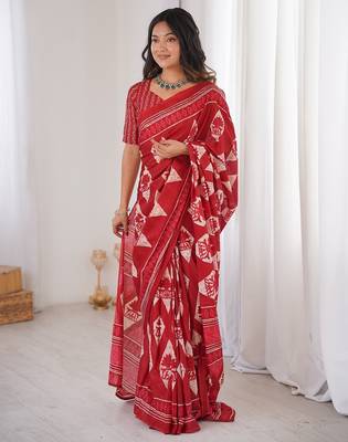 Red bloue piece with cotton printed saree 1