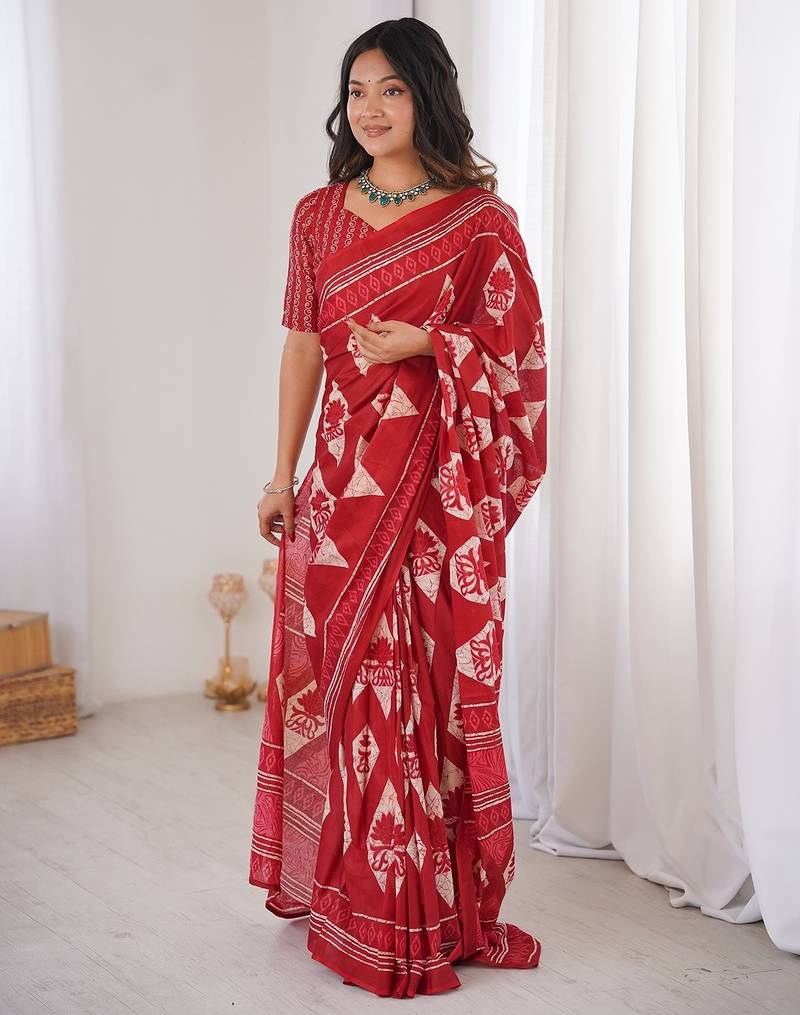 Red bloue piece with cotton printed saree