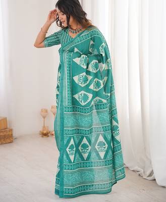 Teal bloue piece with cotton printed saree 3
