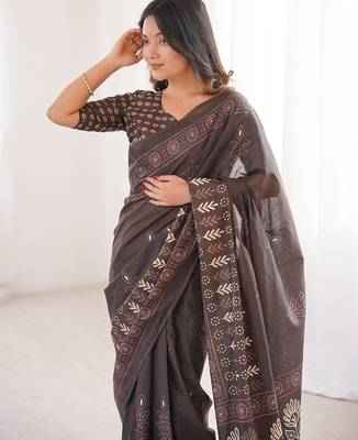 Brown bloue piece with cotton printed saree 2