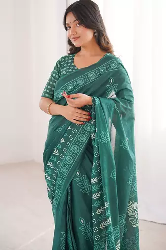 Green bloue piece with cotton printed saree