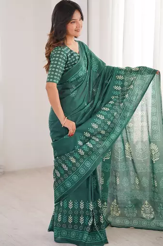 Green bloue piece with cotton printed saree
