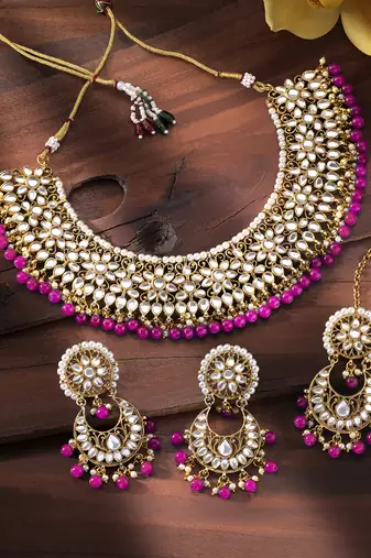 Aheli rani pink kundan choker necklace earrings with maang tikka jewellery set