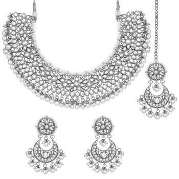 Aheli white kundan choker necklace earrings with maang tikka jewellery set 3
